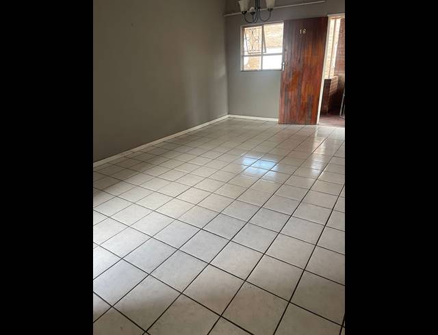 2 BEDROOM APARTMENT FOR SALE IN PIETERMARITZBURG CENTRAL